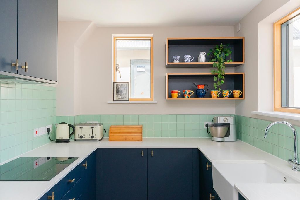 Property photo 1 of 25 Seililretaw421 - Kitchen B.Jpg