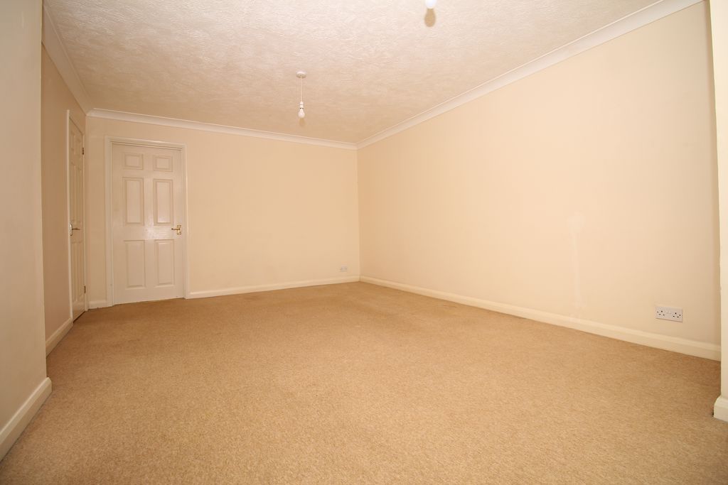 Property photo 3 of 10 Photo 5