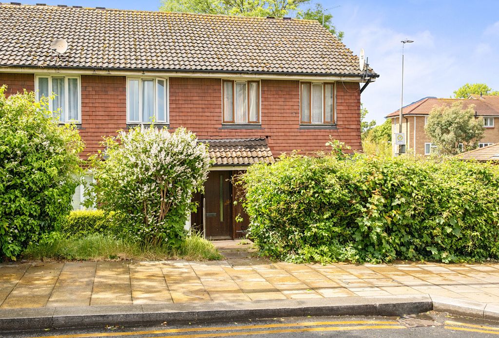 Property photo 1 of 8 1-6A04c355d0E0d-1...