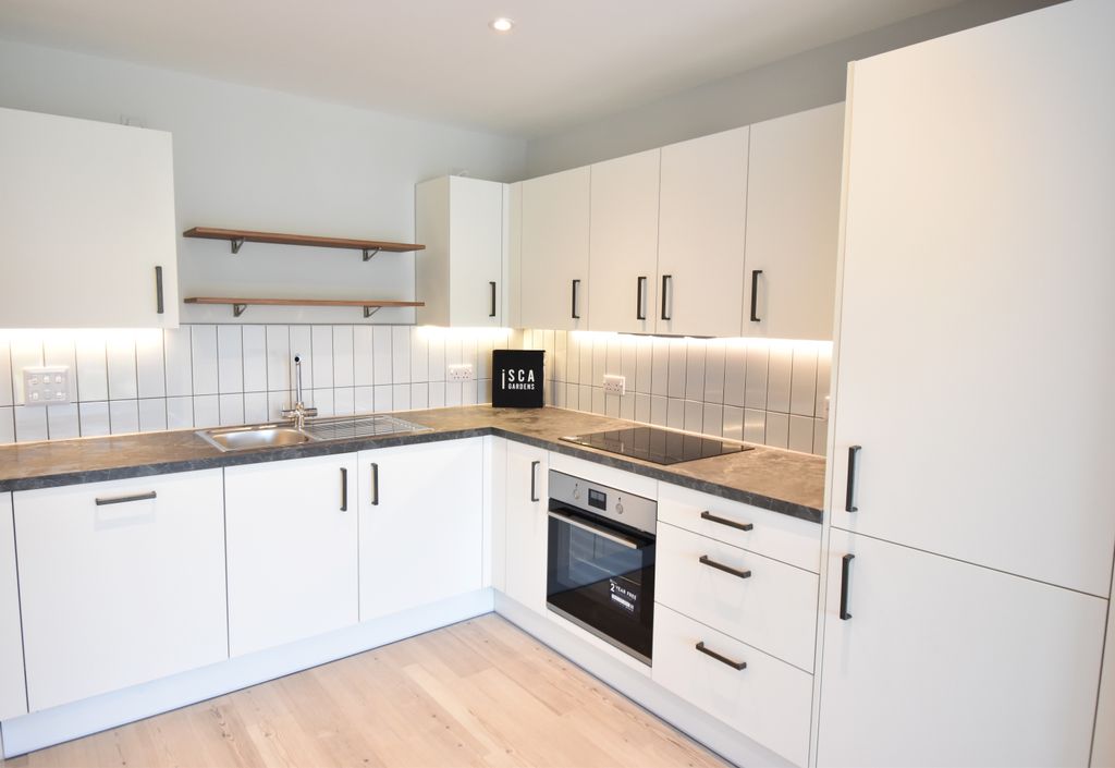 Property photo 1 of 8 211 Kitchen