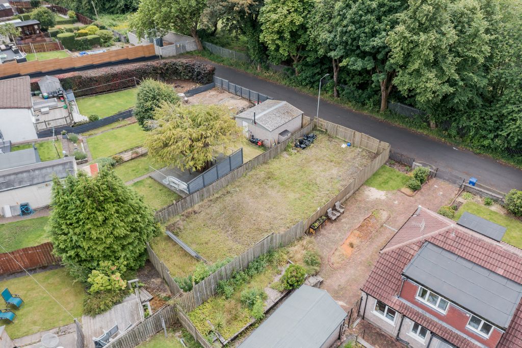 Property photo 1 of 7 Primary Property Image