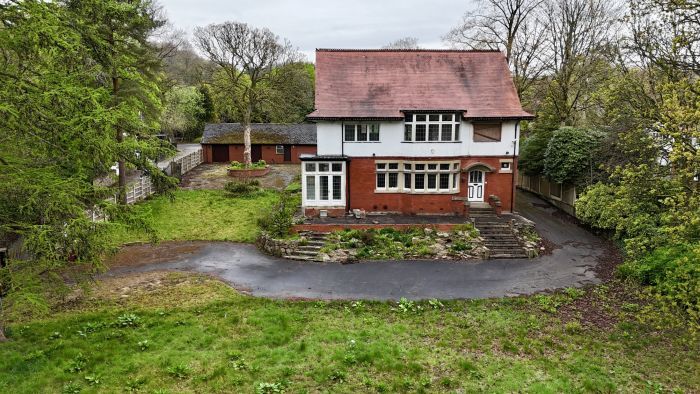 Property photo 1 of 9