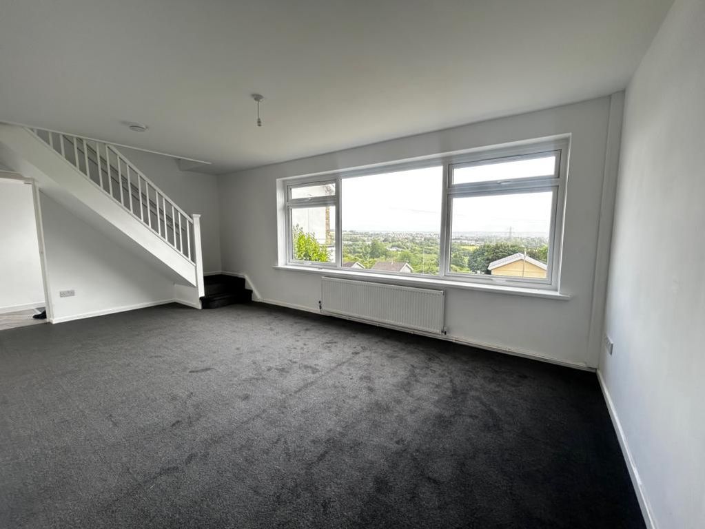 Property photo 2 of 10 Lounge