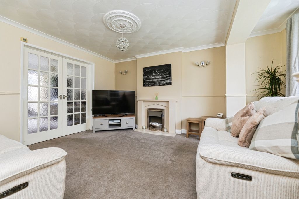 Property photo 2 of 18 Pbox-Img.Jpg