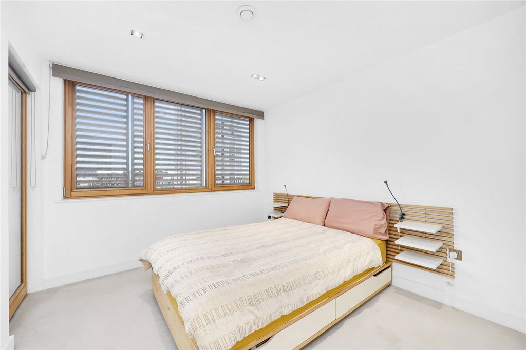 Property photo 3 of 20 Picture No. 23