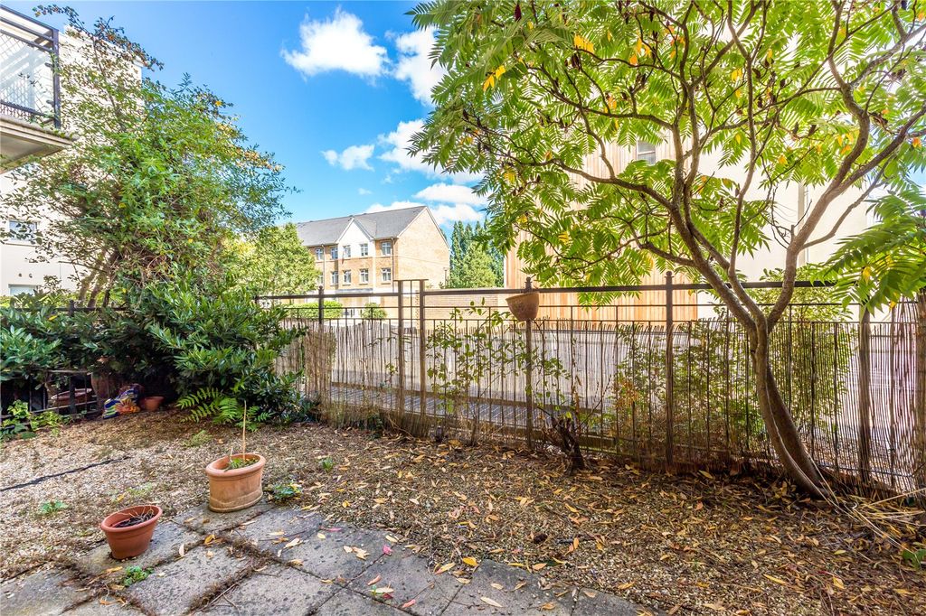 Property photo 3 of 7