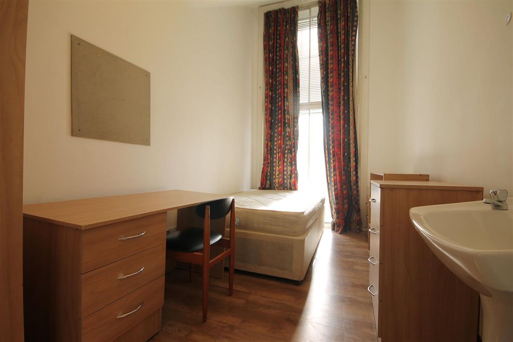 Property photo 3 of 7 3.Jpg