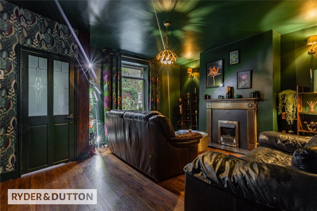 Property photo 3 of 19 Picture 3