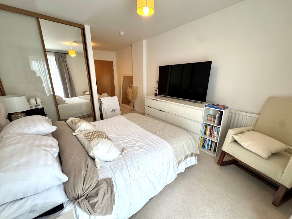 Property photo 3 of 9