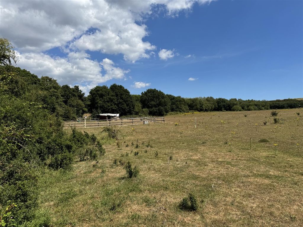 Property photo 3 of 6 Land At Corfe Mullen