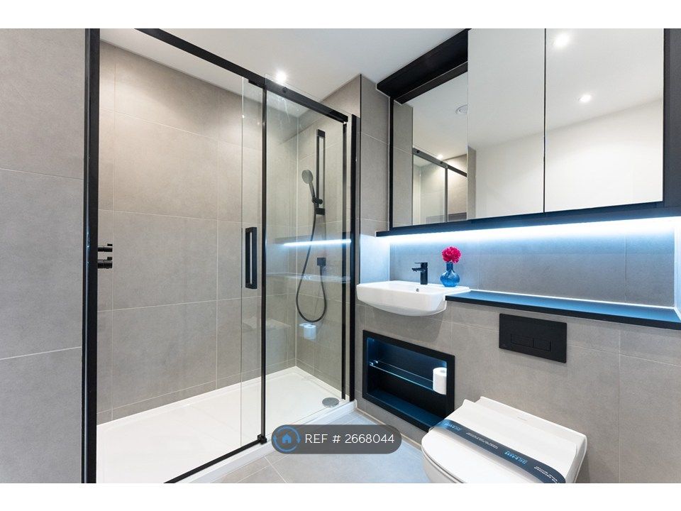 Property photo 3 of 33