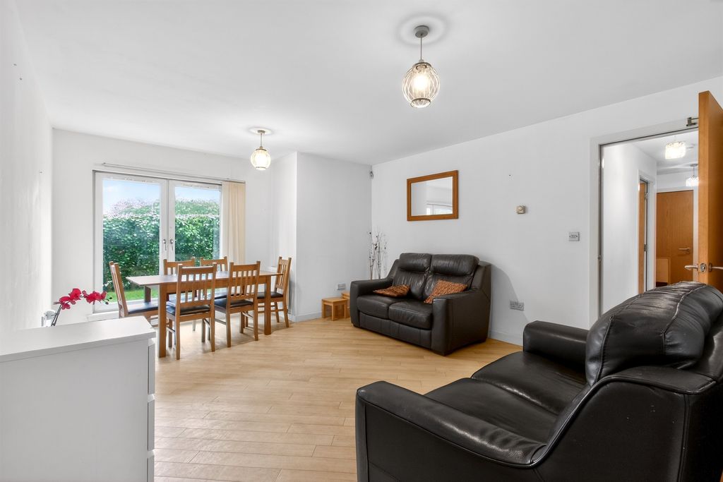 Additional image 13 of 2 bed flat for saleChandlers Court, Stirling FK8