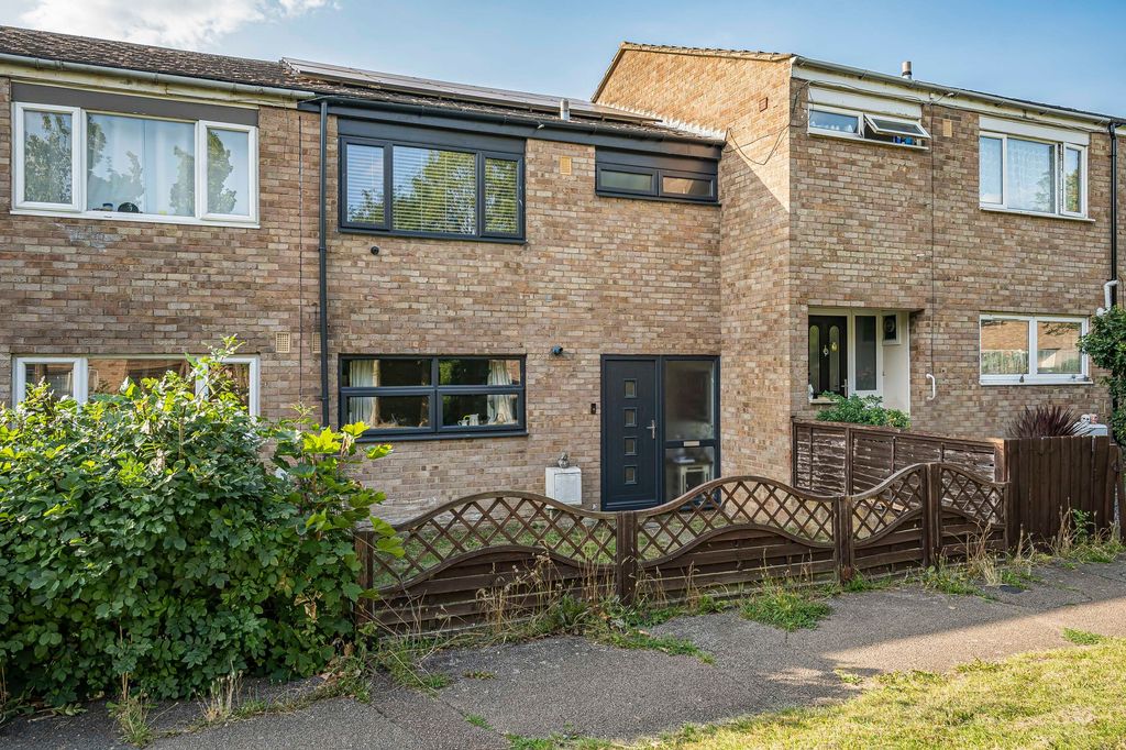 Property photo 1 of 18