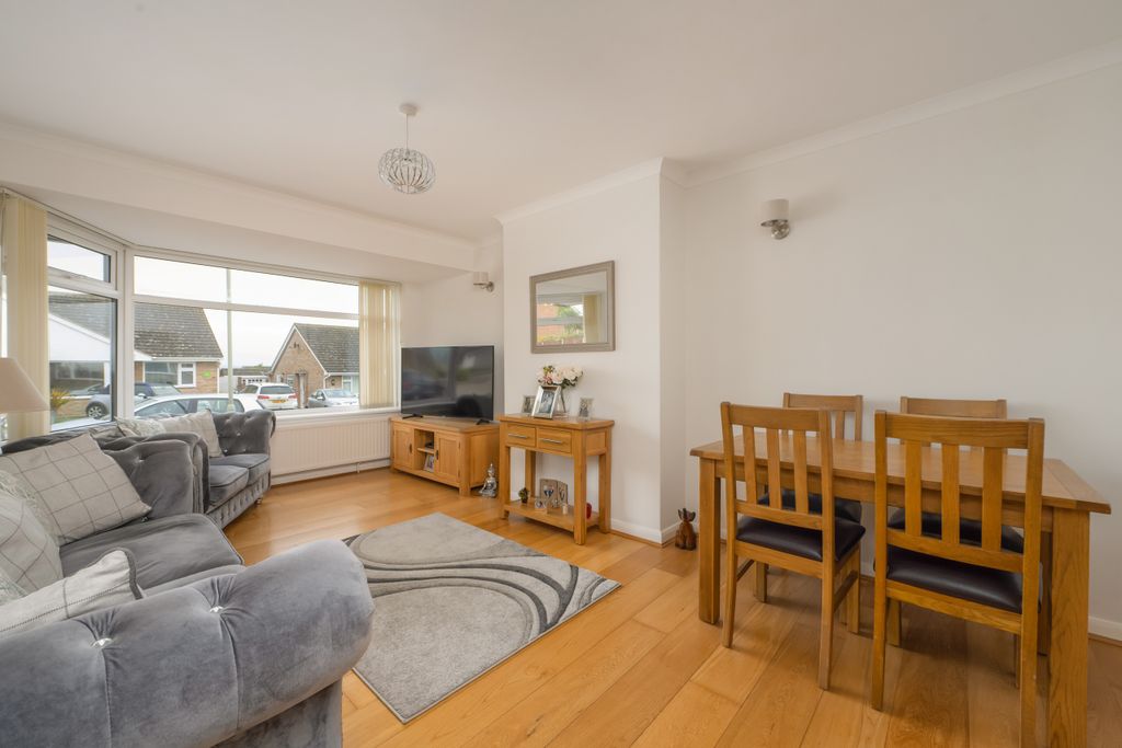 Property photo 3 of 14 Reception