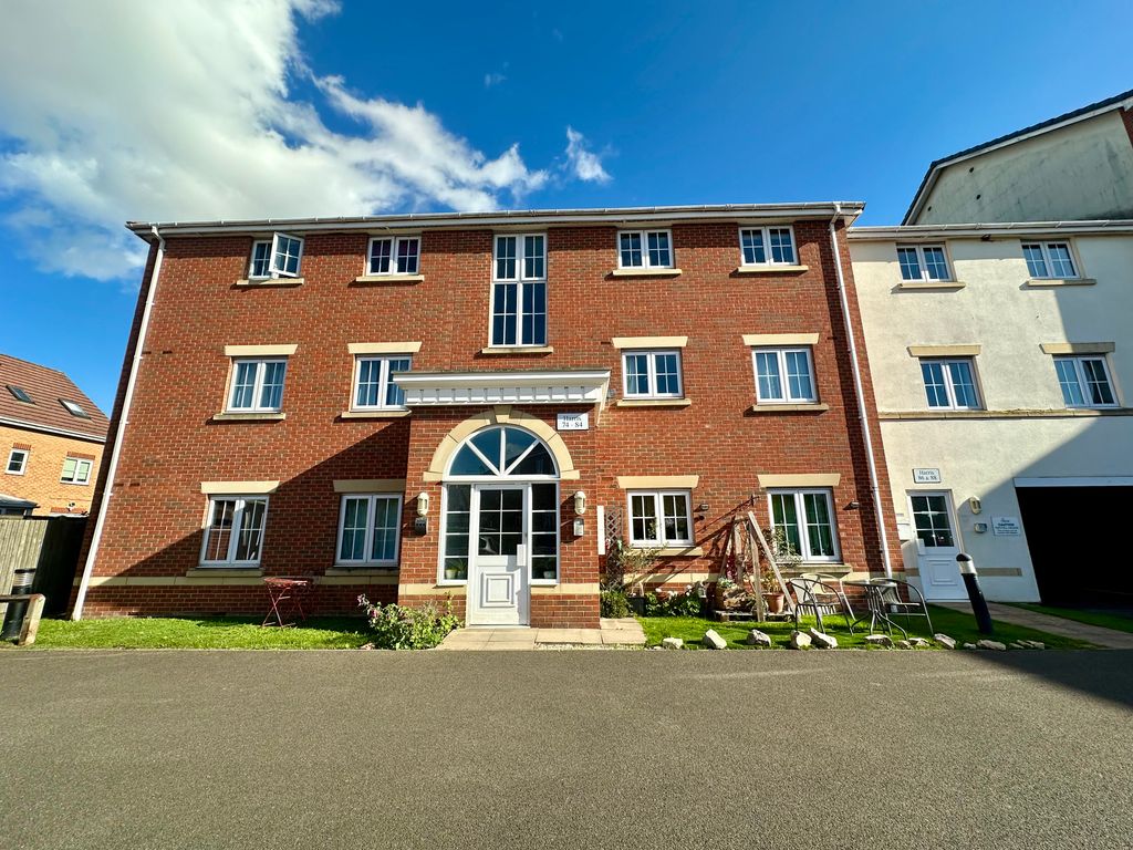 Property photo 1 of 8