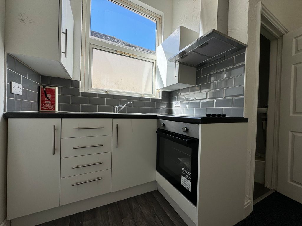 Property photo 3 of 4 Picture No. 02