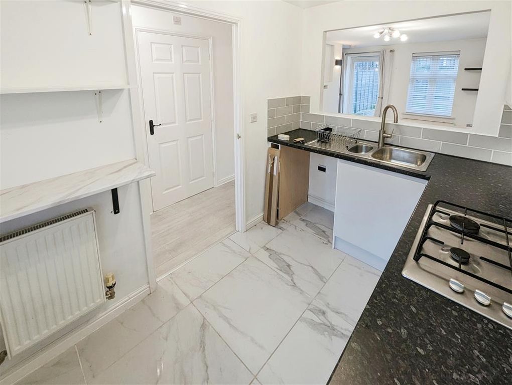 Property photo 3 of 10 Image