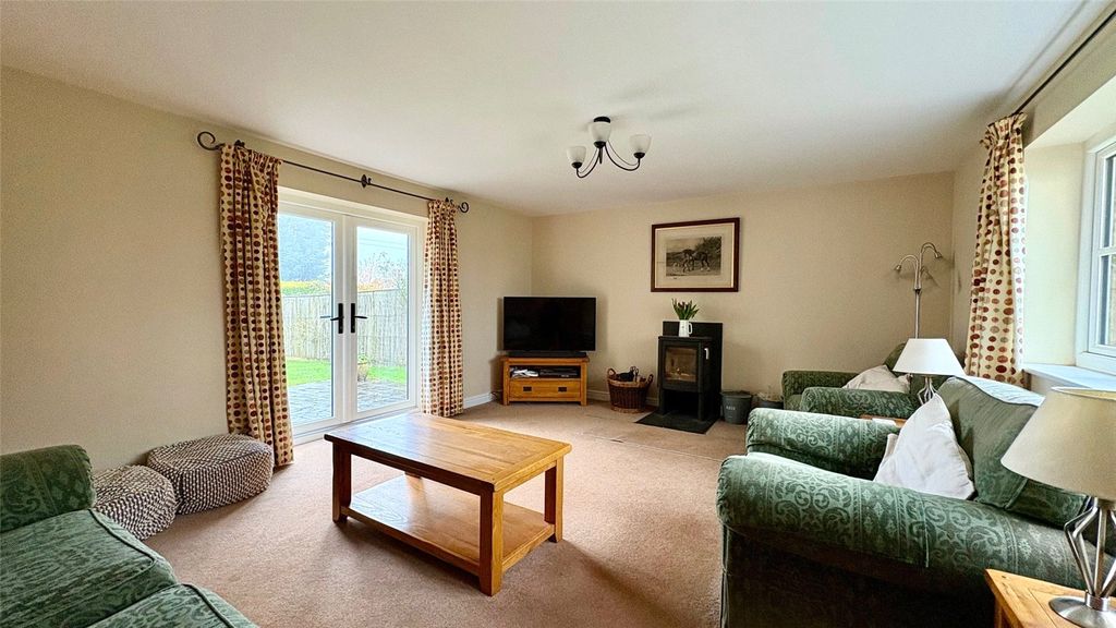 Property photo 3 of 17 Picture No. 03