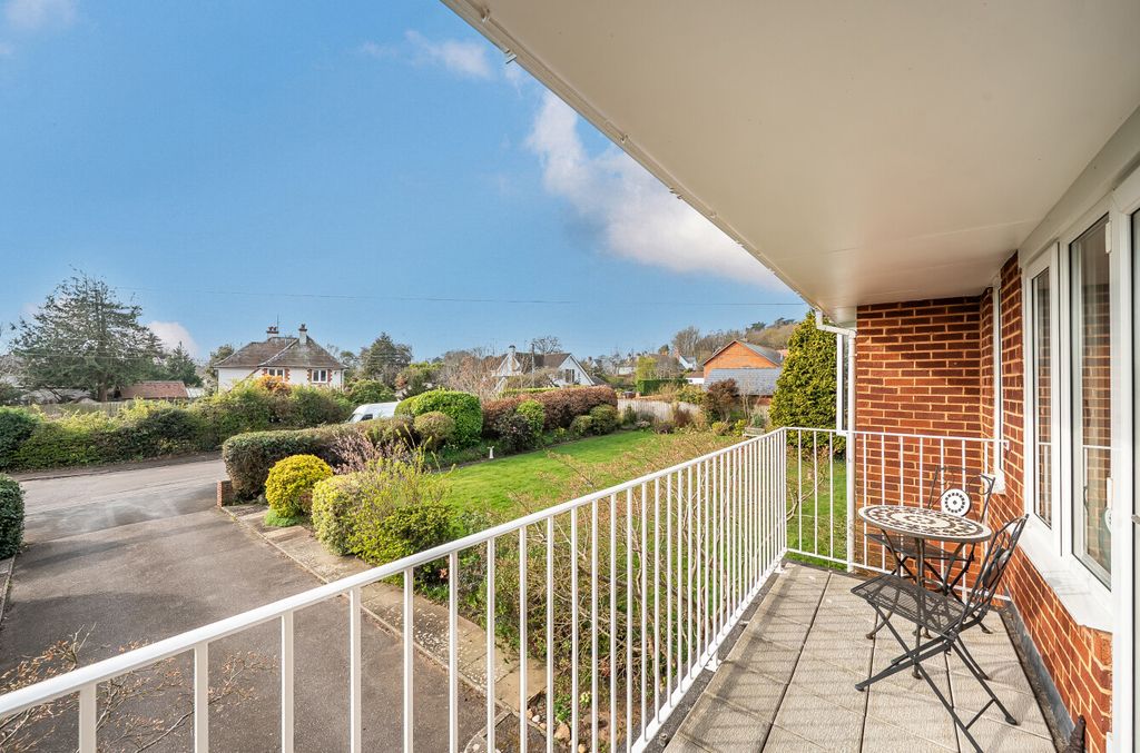 Property photo 1 of 27 Balcony