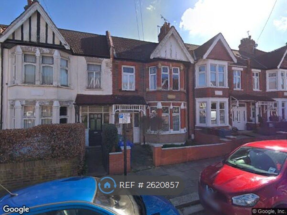 Property photo 2 of 24
