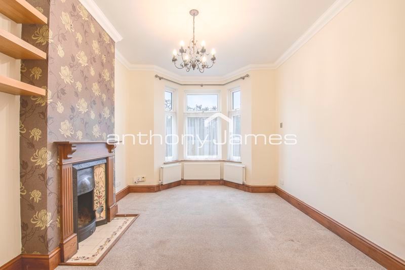 Property photo 2 of 17 Photo 16