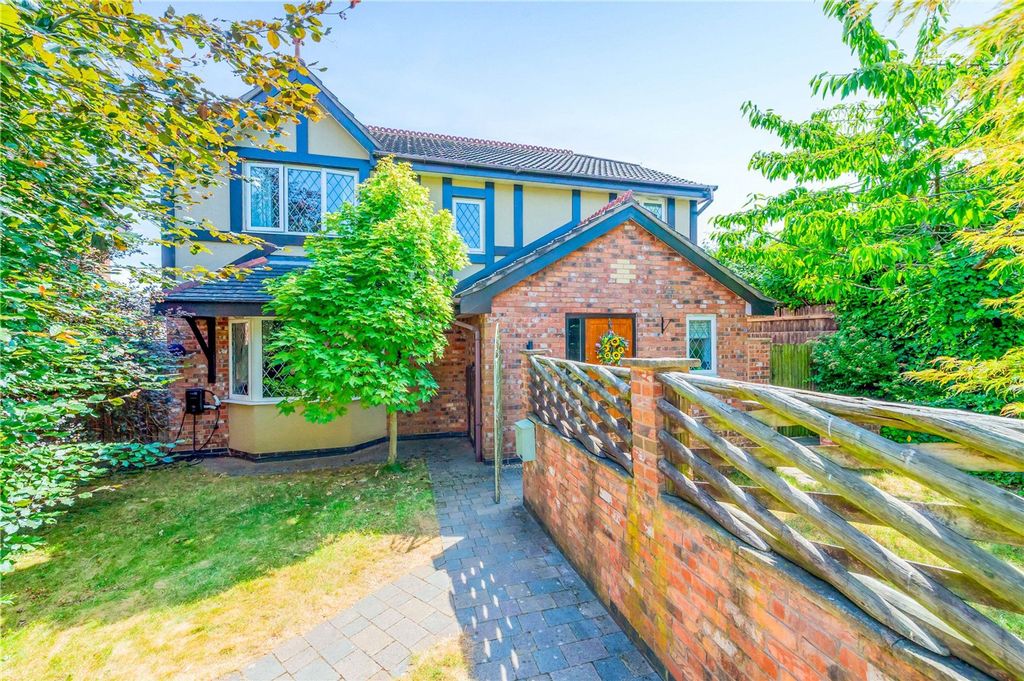 Property photo 1 of 32 Picture No. 34