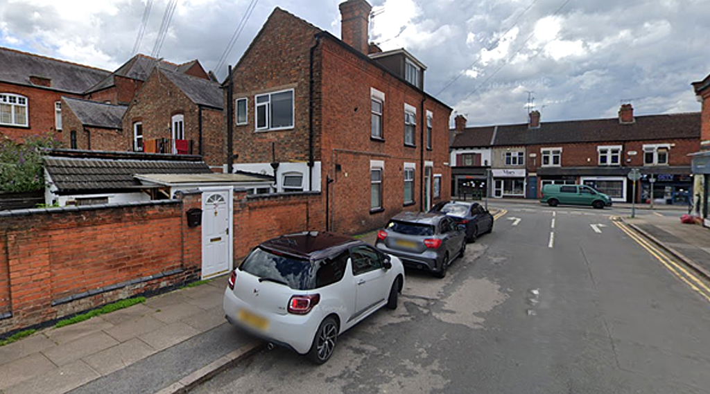 Property photo 1 of 9