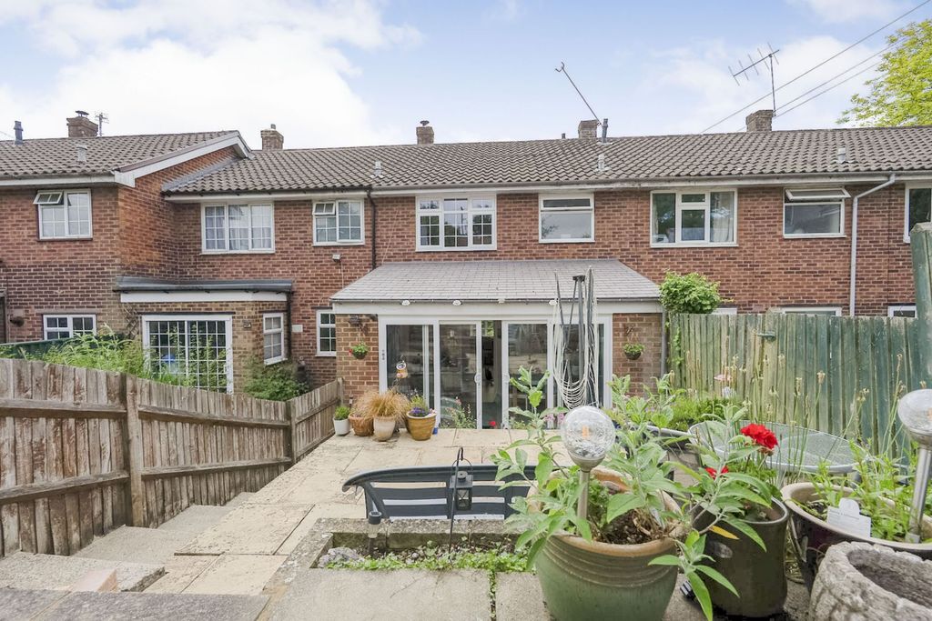 Property photo 1 of 18