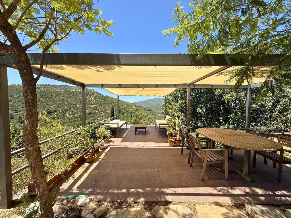 Property photo 3 of 24 Rural Stone House &amp; Bungalow In Bodrum For Sale - Seating Platform