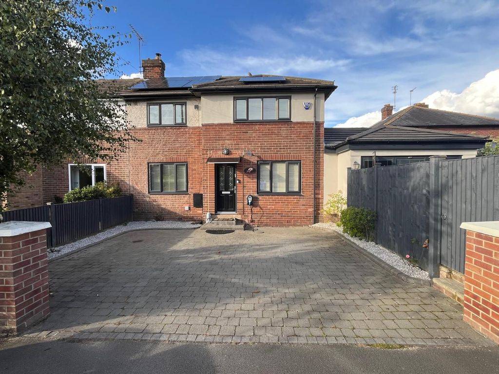 Property photo 1 of 20