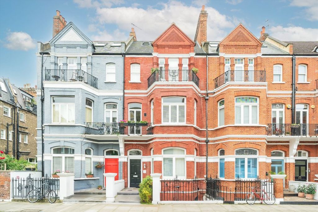 Property photo 1 of 5