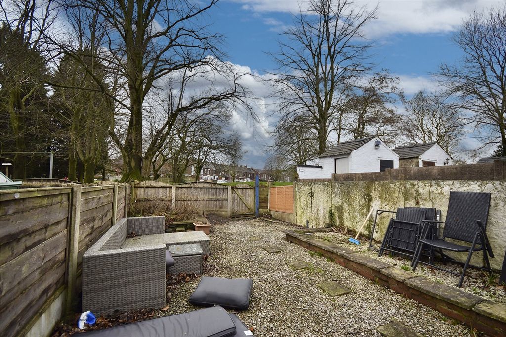 Property photo 3 of 16 Picture No. 03