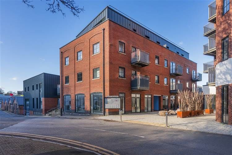 Property photo 1 of 4