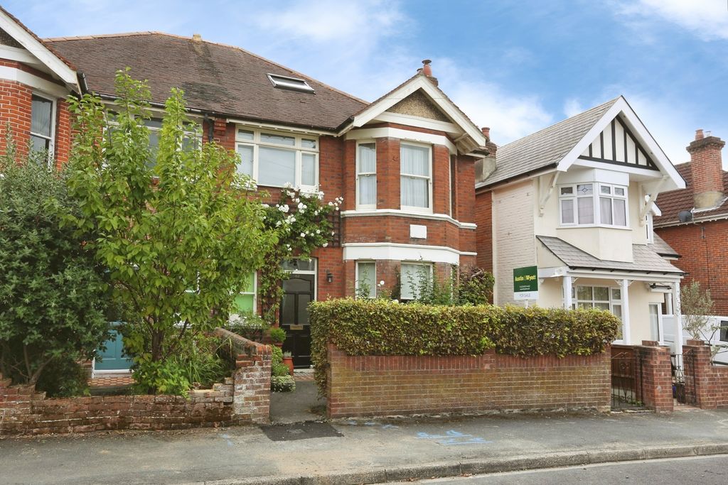 Property photo 2 of 36 Pbox-Img.Jpg