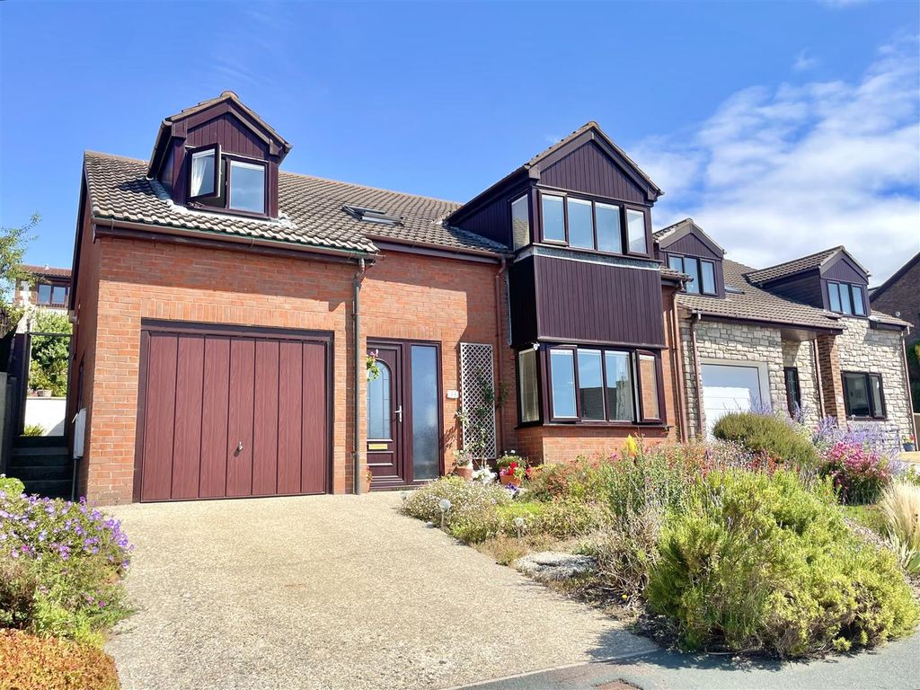 Property photo 1 of 32 Front Of Property