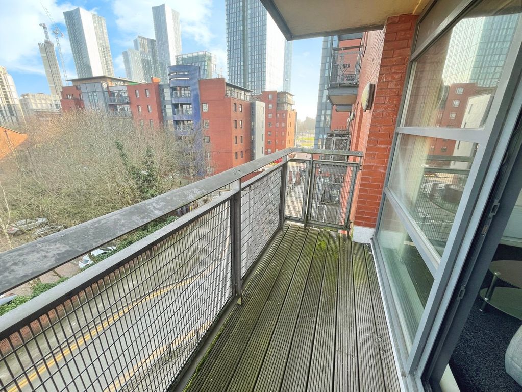Property photo 3 of 6 Picture No. 01