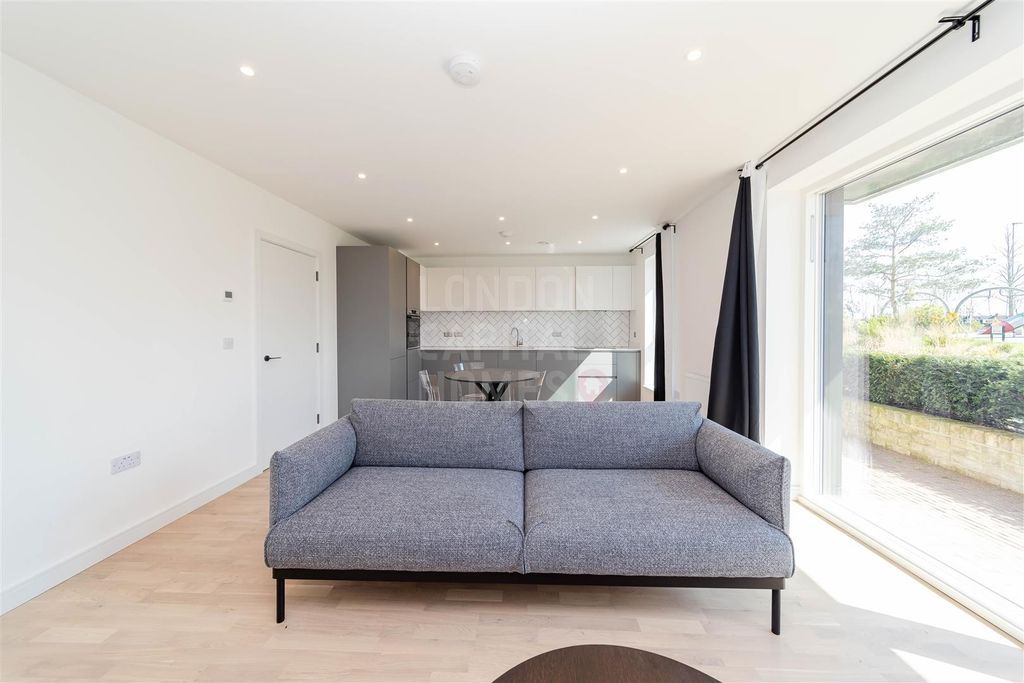 Property photo 1 of 15 2Sep8144.Jpg