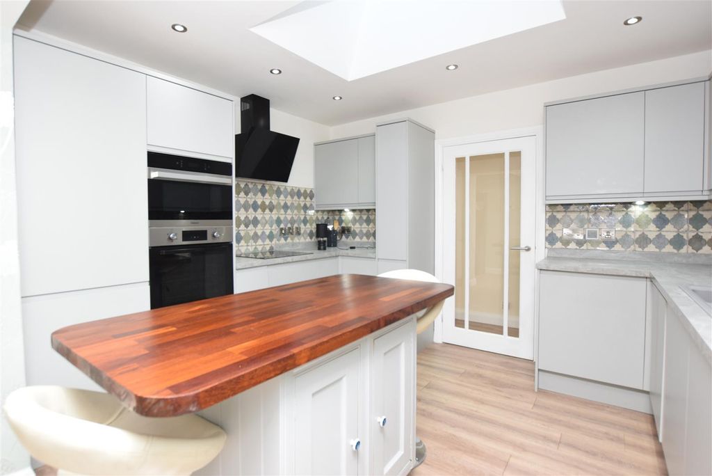 Additional image 5 of 3 bed detached bungalow for saleClwydian Avenue, St. Asaph LL17