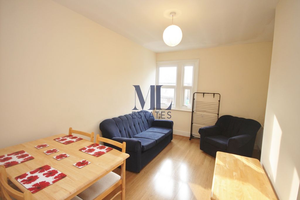 Property photo 2 of 10 Photo 1