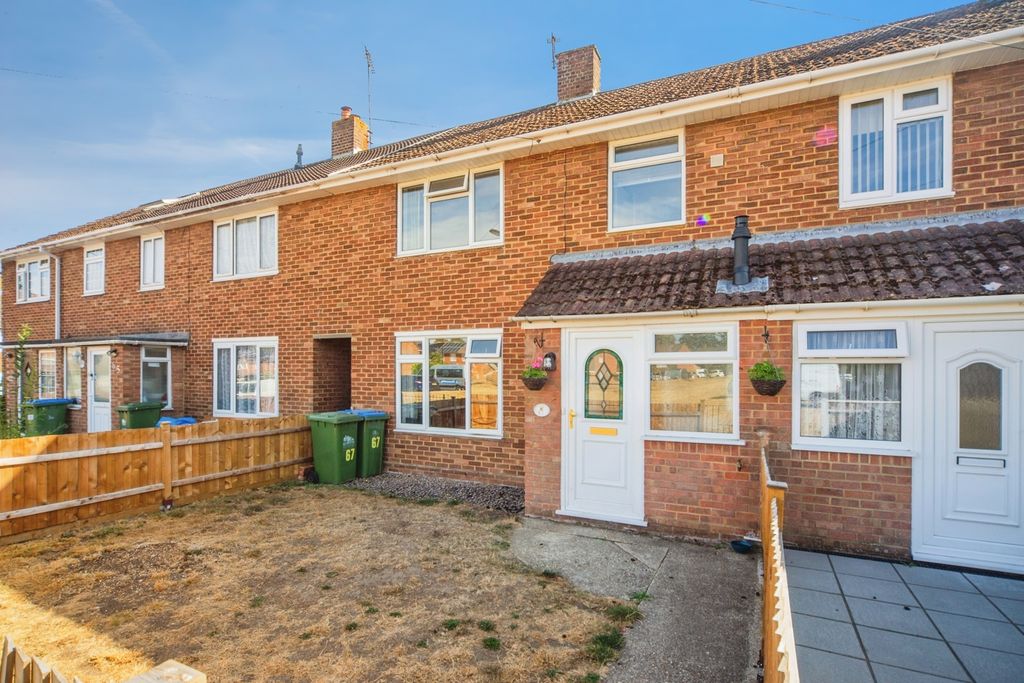 Property photo 1 of 17 Pbox-Img.Jpg