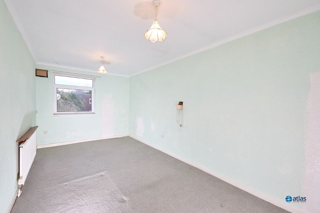 Property photo 3 of 11 Bedroom