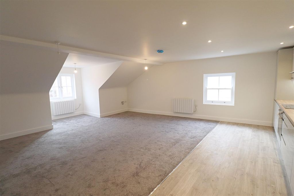 Property photo 2 of 7 Img_4773.Jpg