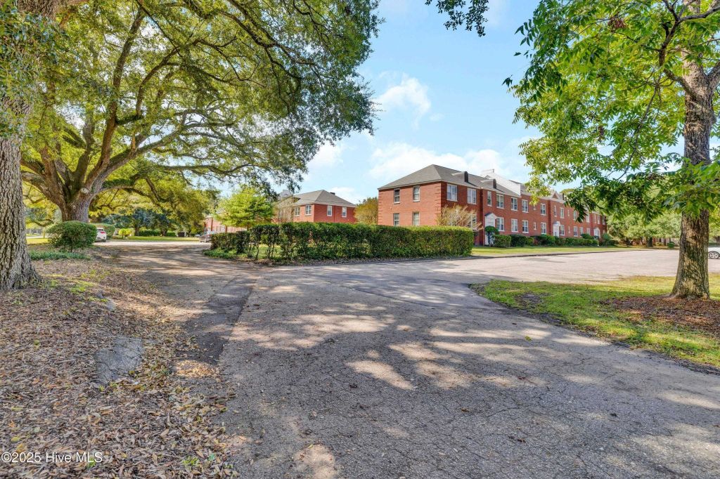 Property photo 2 of 25 <Alttext/>