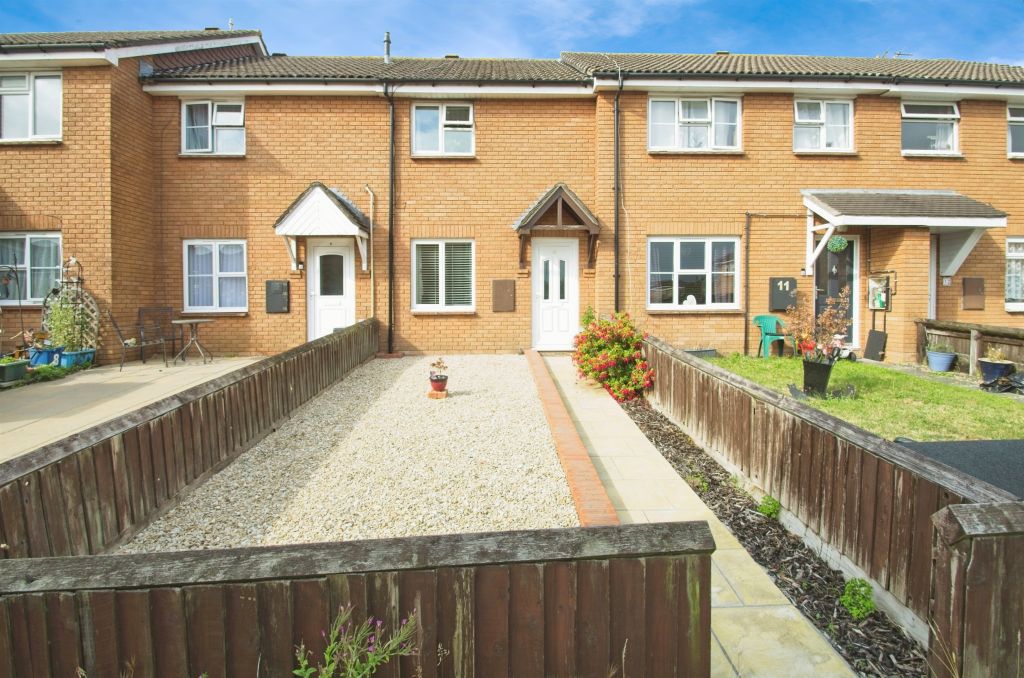 Property photo 1 of 17