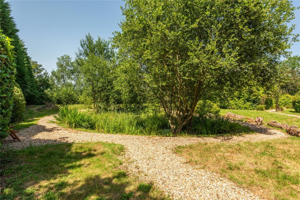 Property photo 3 of 24 Picture No. 35