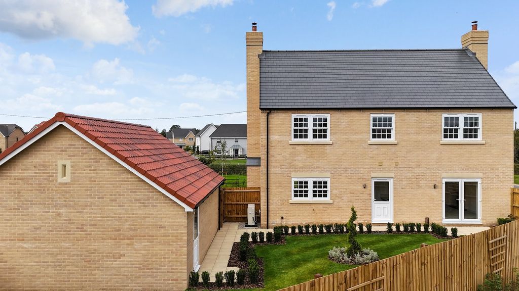 Property photo 3 of 26