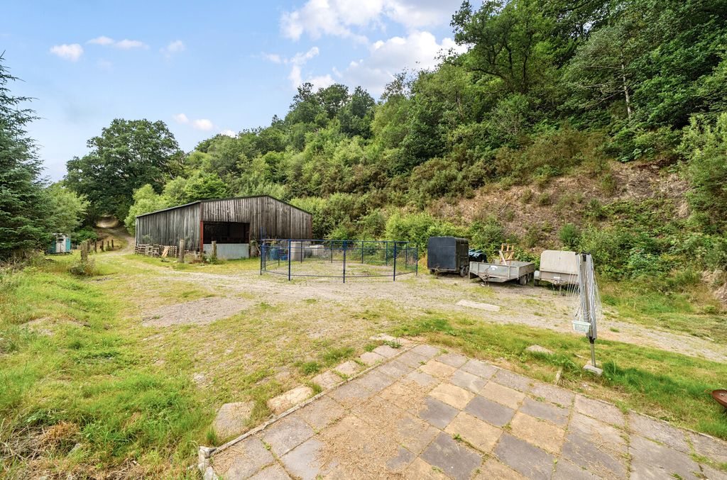 Property photo 2 of 41