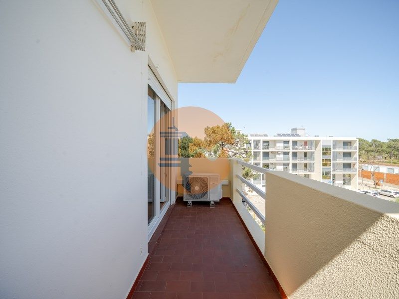 Property photo 3 of 27