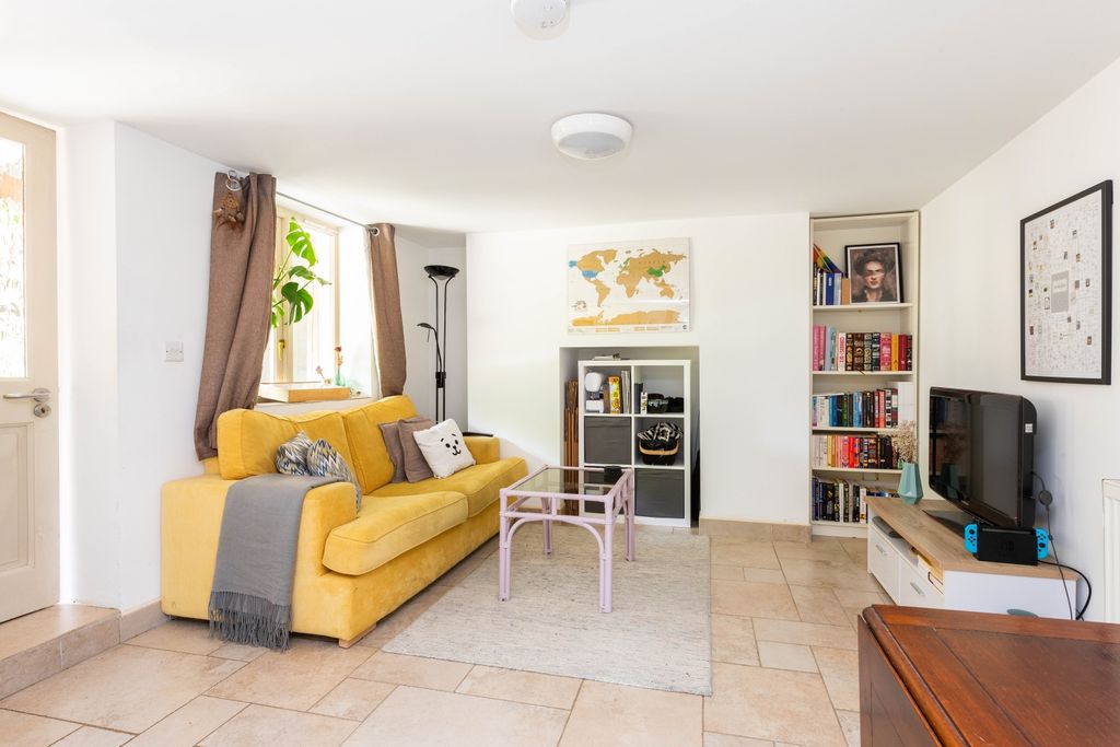 Property photo 2 of 16 Living Area