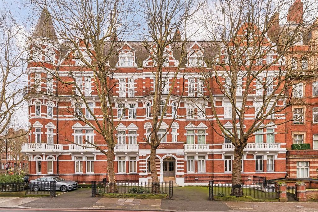 Property photo 1 of 4